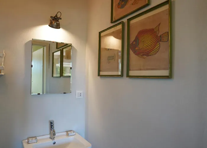 The Gardener - Charming